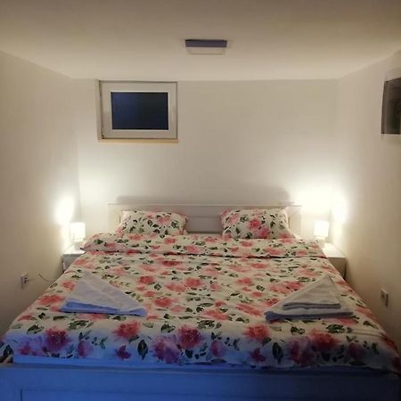 Mia Apartmani - Novoizgradjeni Objekat Gornji Milanovac Exteriér fotografie