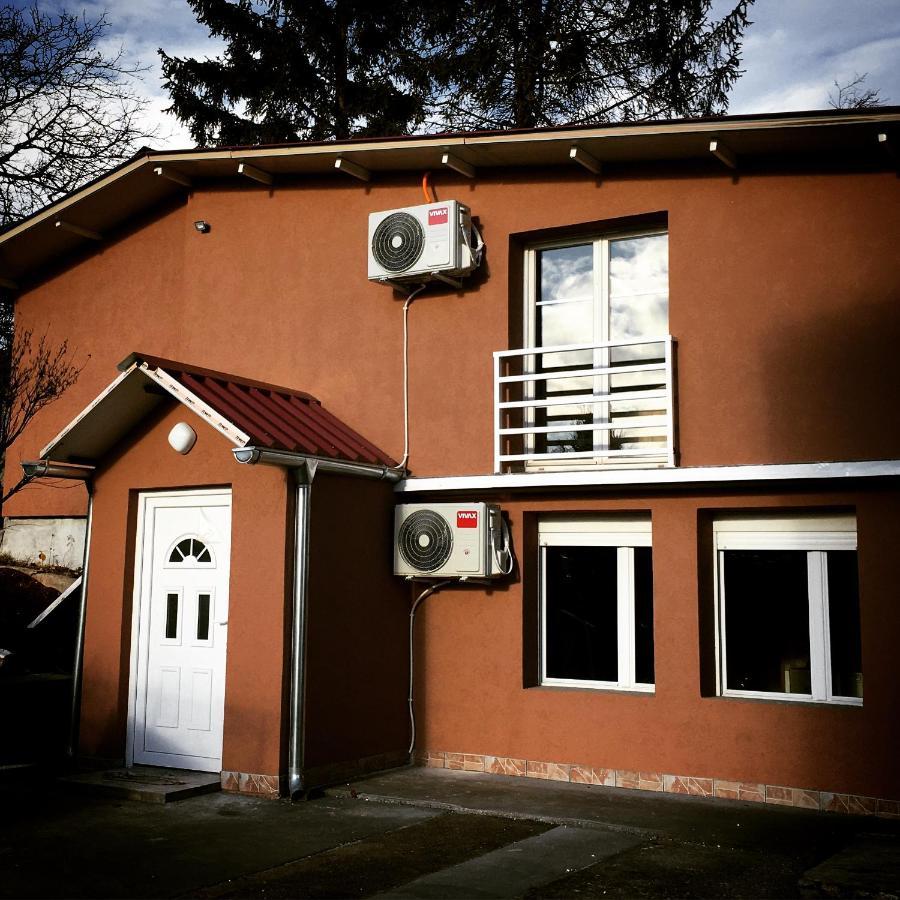 Mia Apartmani - Novoizgradjeni Objekat Gornji Milanovac Exteriér fotografie