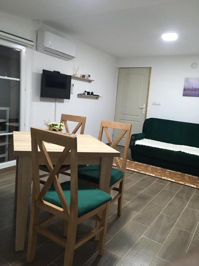Mia Apartmani - Novoizgradjeni Objekat Gornji Milanovac Exteriér fotografie